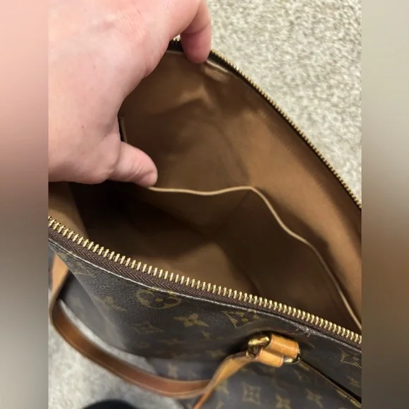 Authentic Louis Vuitton Totally PM 2009 - Picture 8 of 16